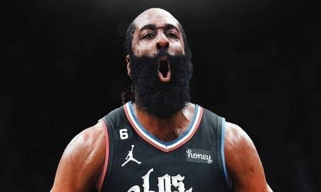 哈登新星败北表现惊艳，皇家马德里未来可期！(哈登怒砸新秀)