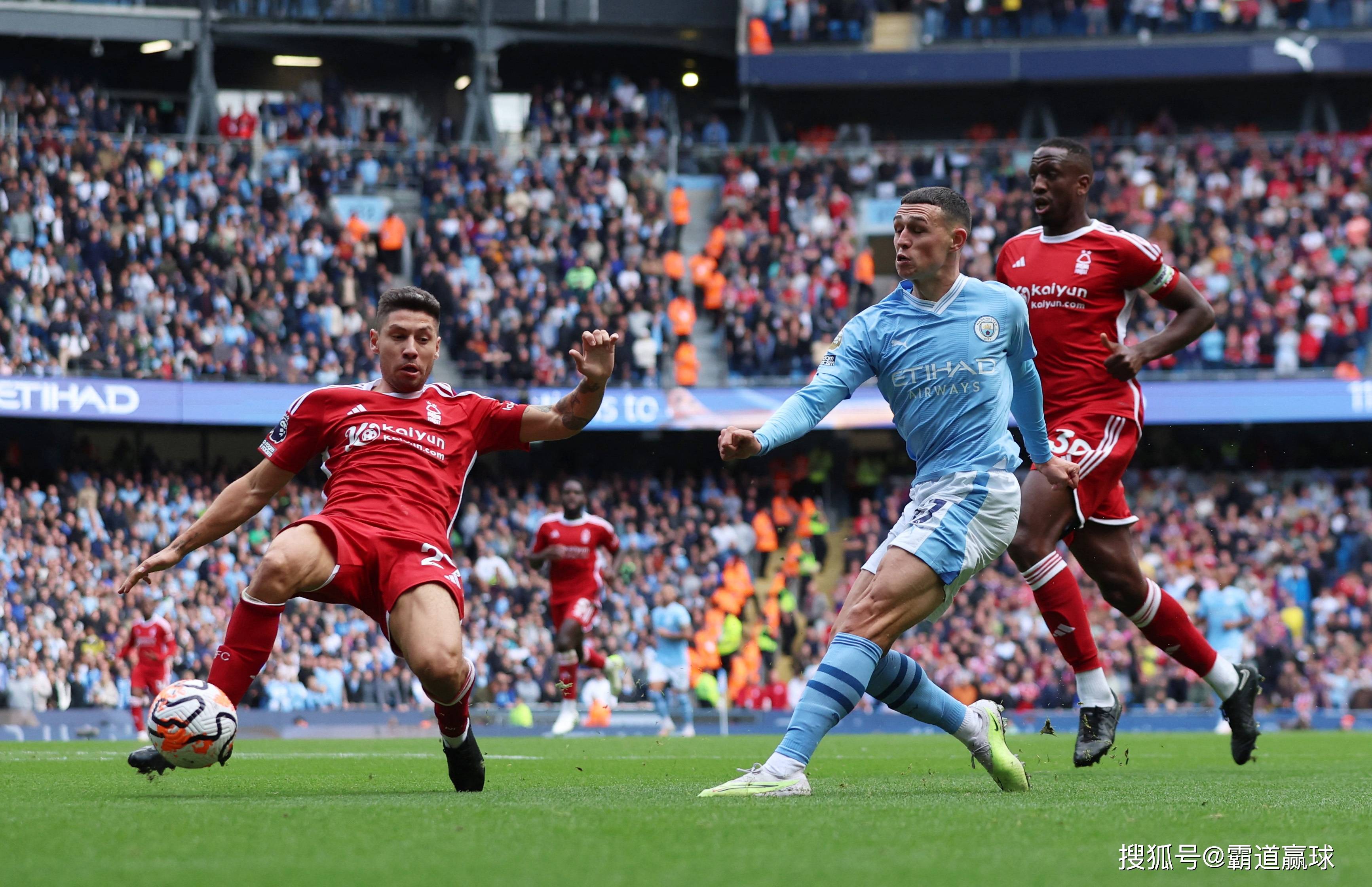 曼城发布备战花絮，清晨遗憾出局，足总杯任务艰巨，更衣室氛围转暖的简单介绍